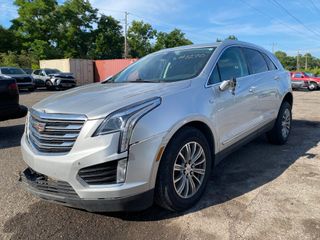 2018 Cadillac XT5 Luxury - Exterior Front Left Corner Image